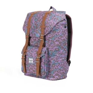 Herschel Little America Mid Volume Purple Leopard